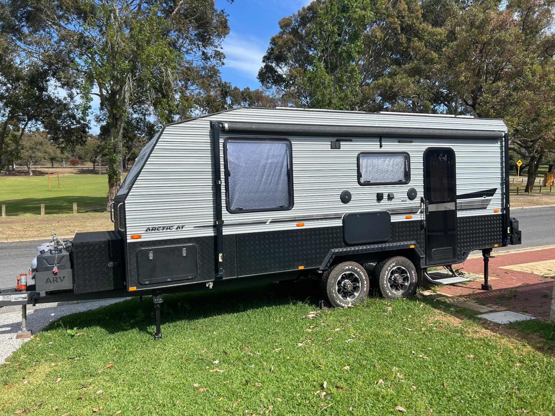 2021 Latitude RV Caravans Arctic All Terrain 19'6