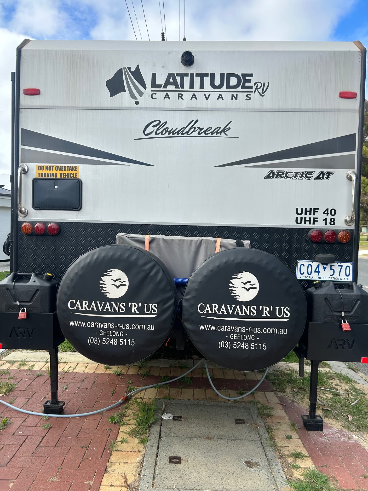 2021 Latitude RV Caravans Arctic All Terrain 19'6 — photo 2