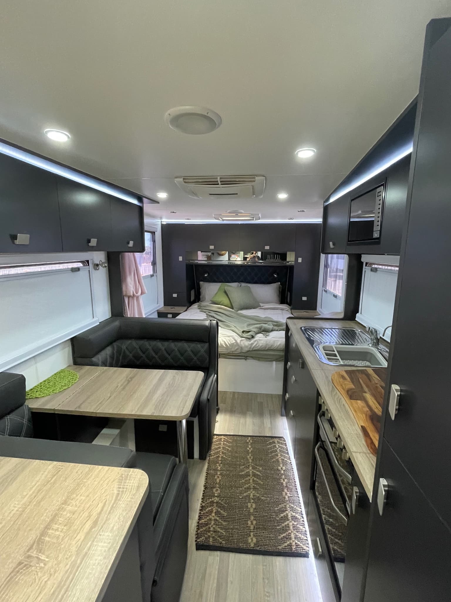 2021 Design RV Mica AC-T F1-5 20'6" — photo 2