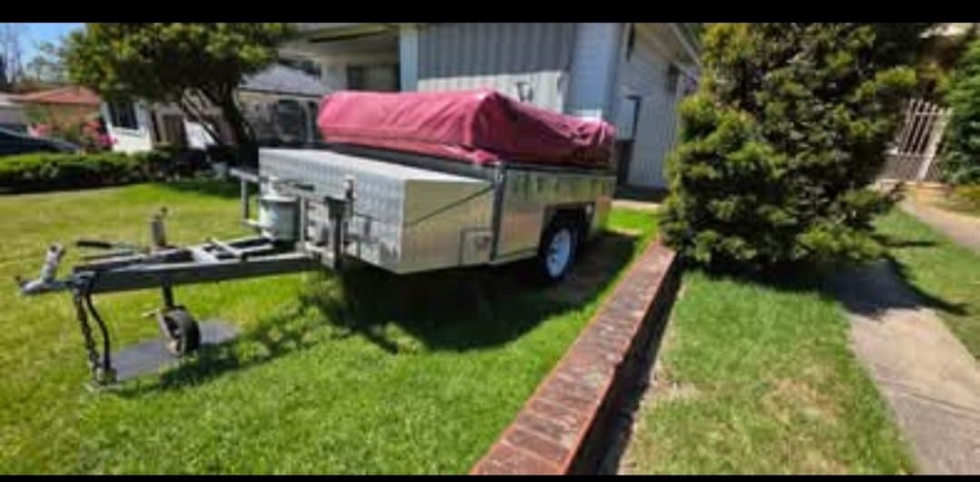 2014 Market Direct Campers (MDC) T-box