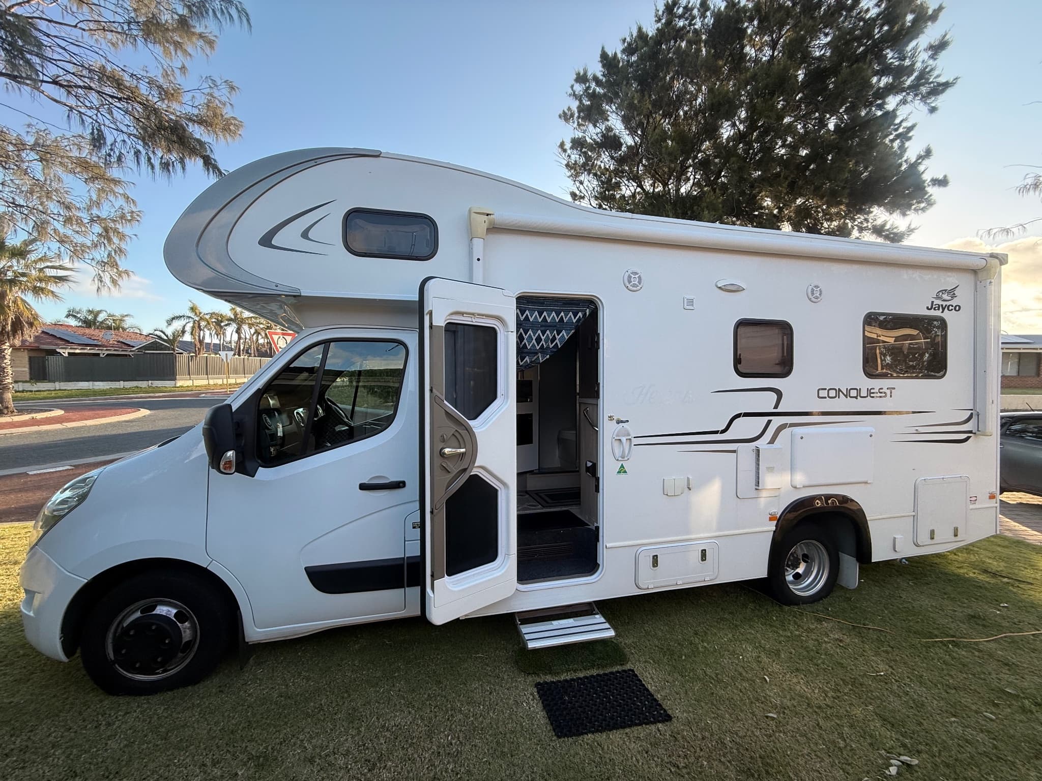 2019 Jayco Conquest RM20.5 — photo 2