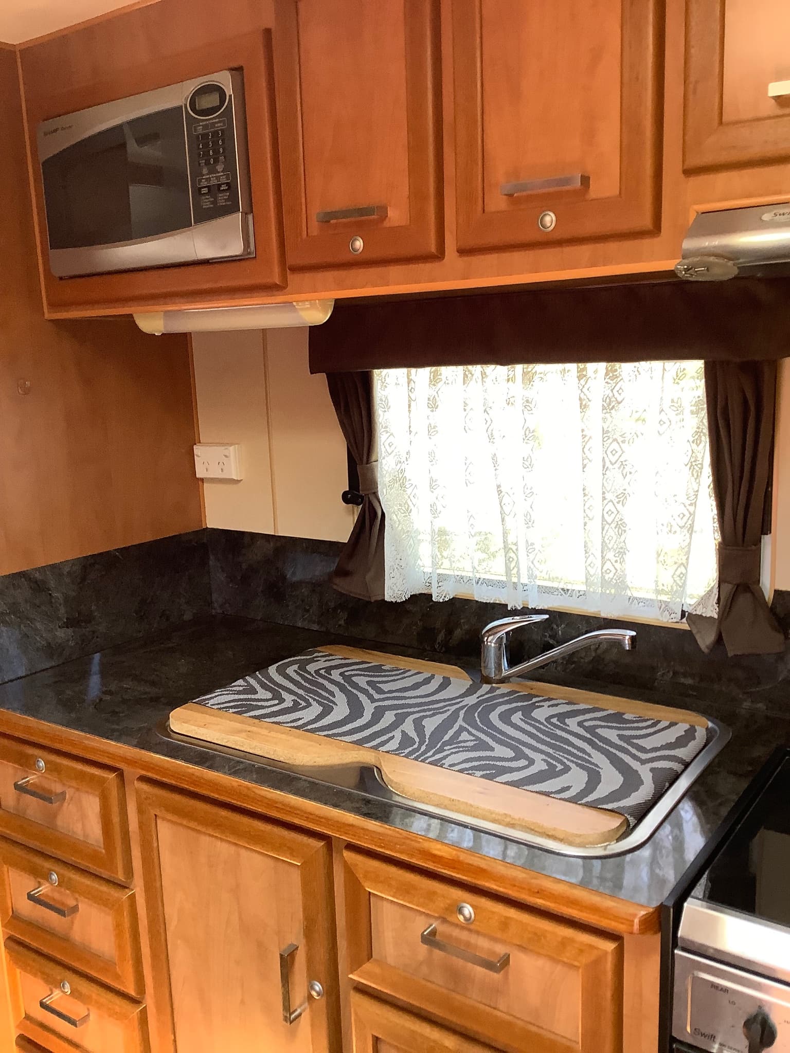 2011 Billabong Caravans SunTrekker