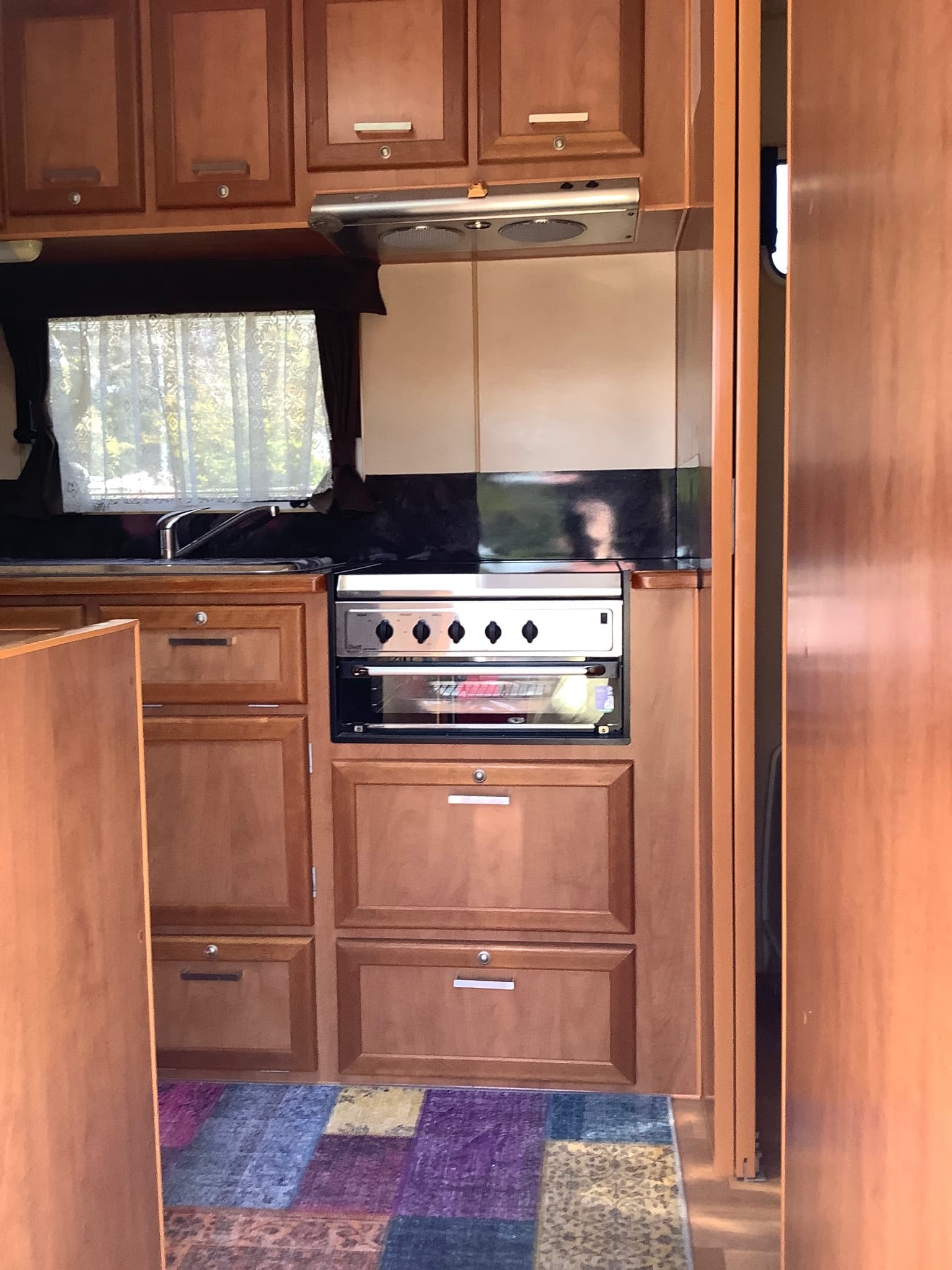 2011 Billabong Caravans SunTrekker — photo 2
