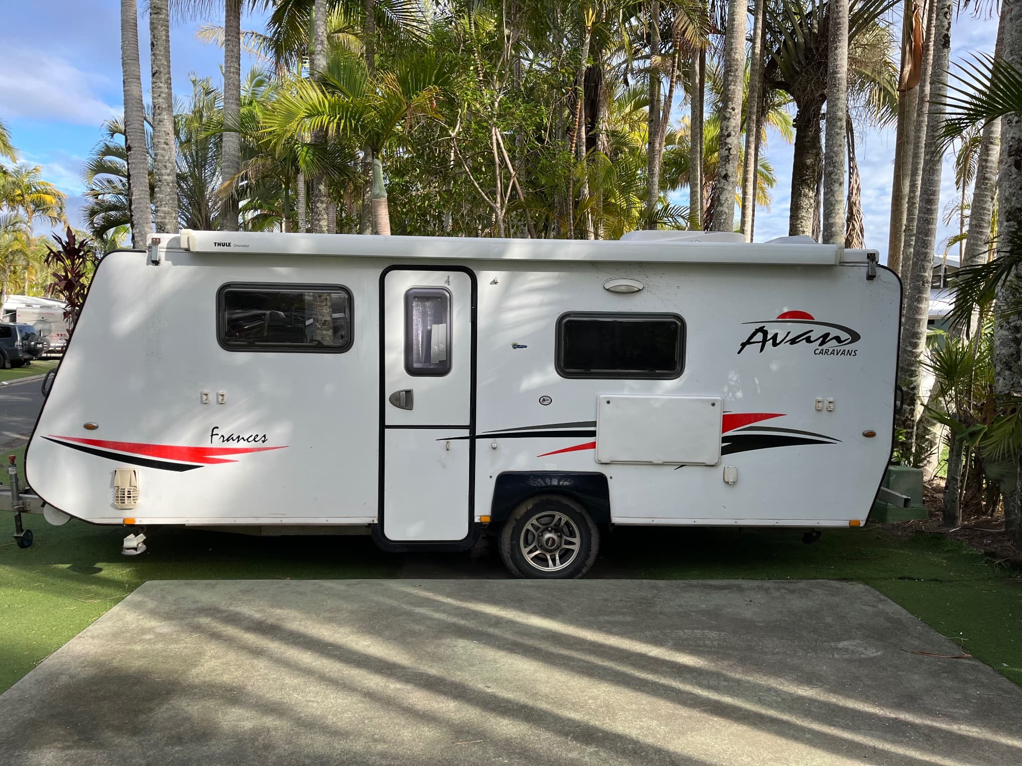 2014 Avan Frances — photo 2