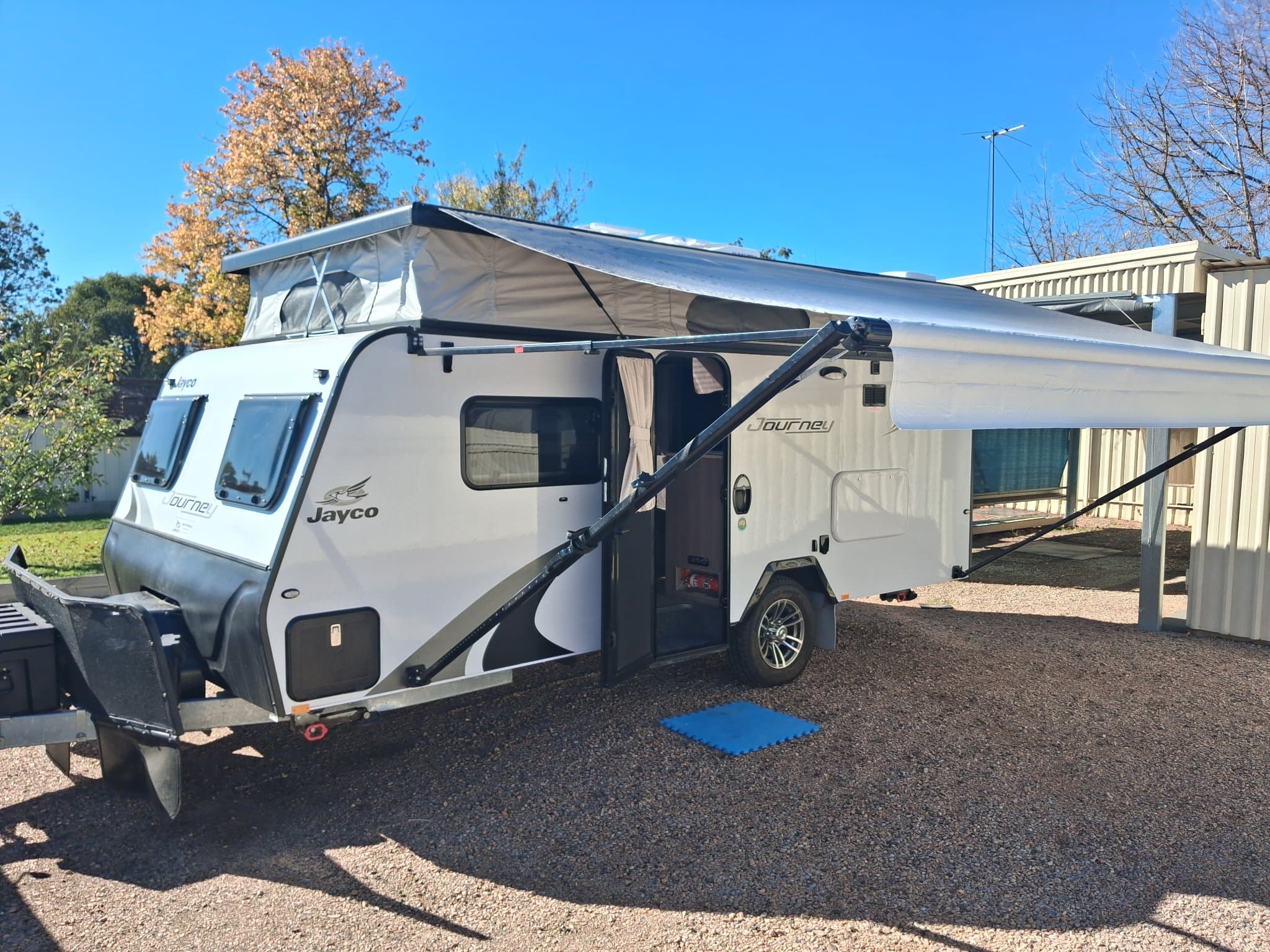 2023 Jayco Journey 16.67-4