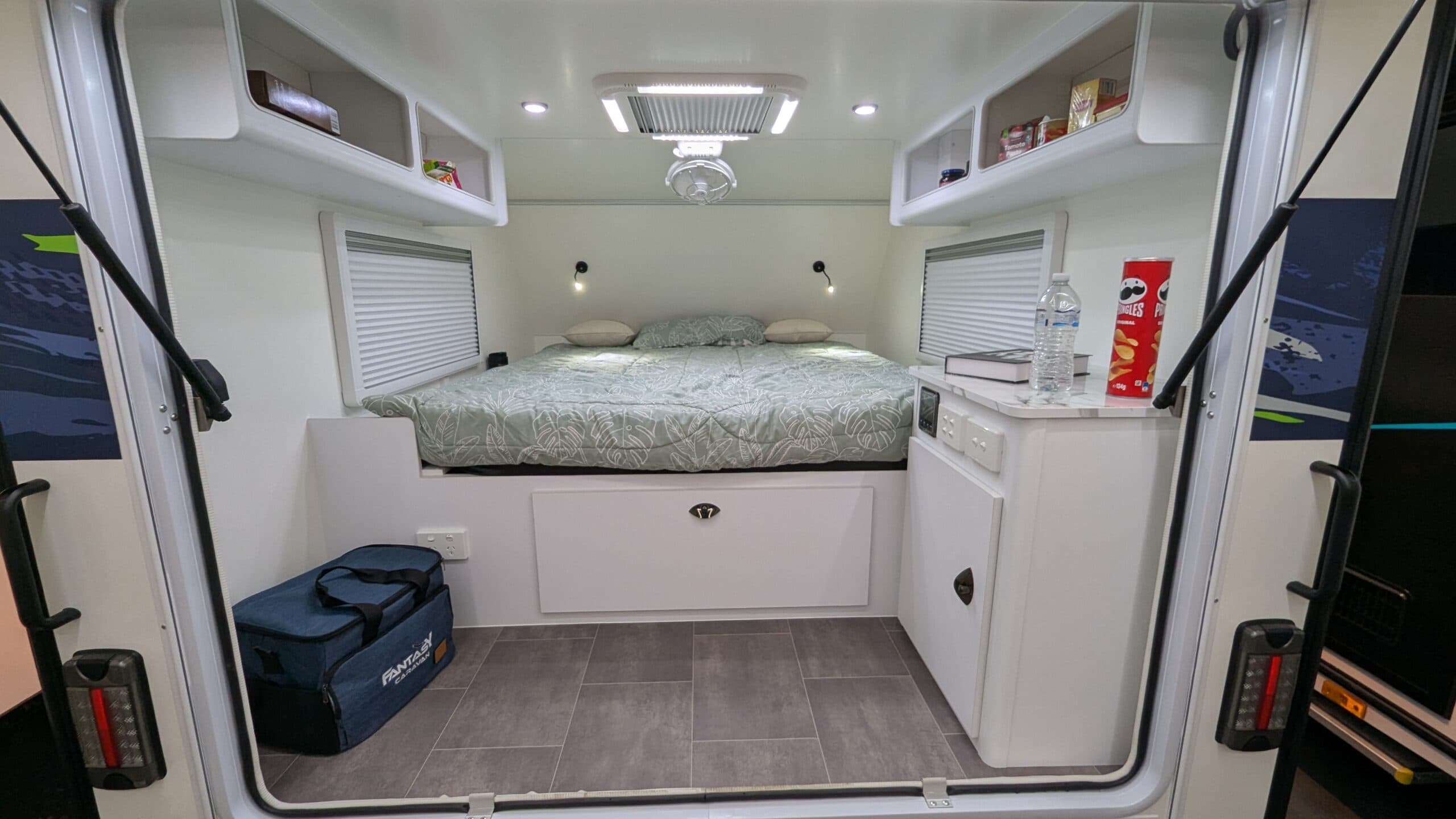 2025 Fantasy Caravan F-Pod — photo 3
