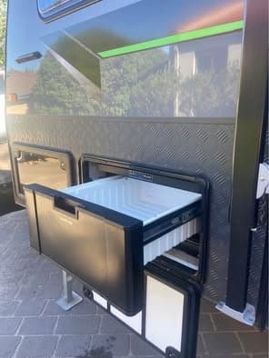 2018 Royal Flair Caravans Razor XT 14'6-2 — photo 2
