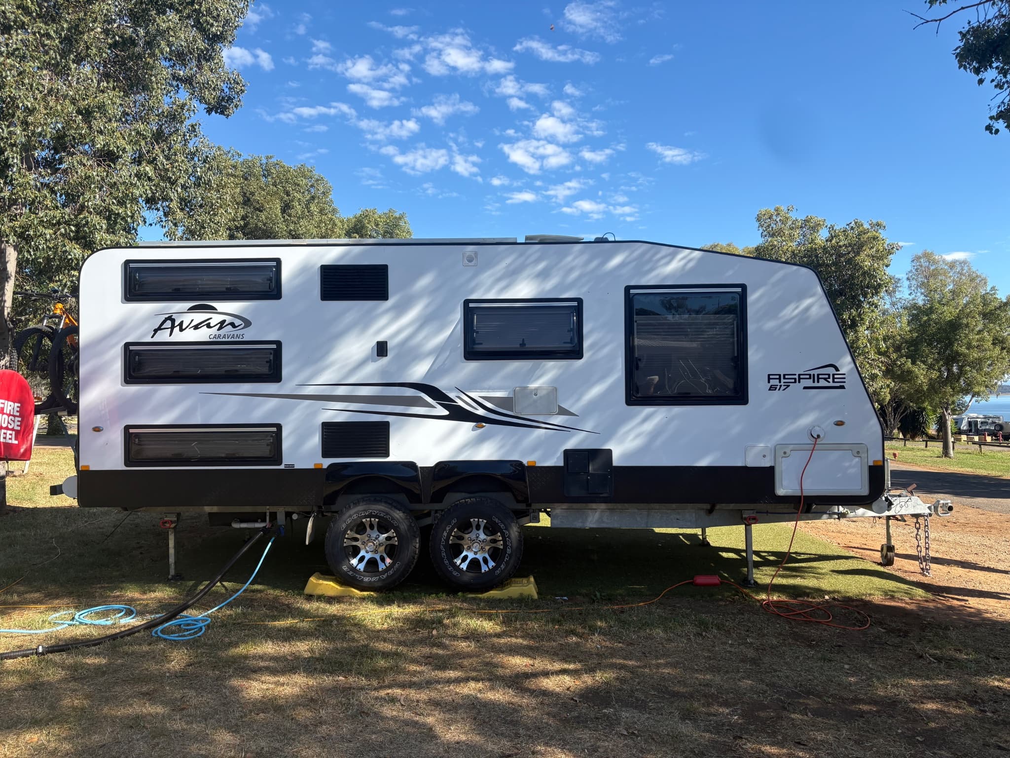 2018 Avan Aspire 617-1 Tandem Family Hard top