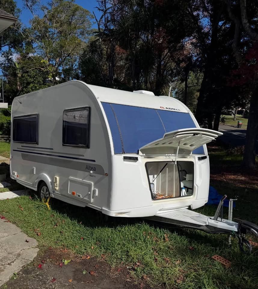 2015 Adria Altea 402PH