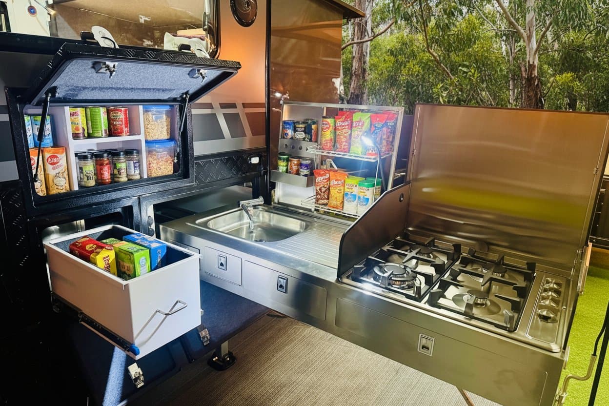 2026 Long Haul Campers T-Rex T13 Ensuite Bunks — photo 2