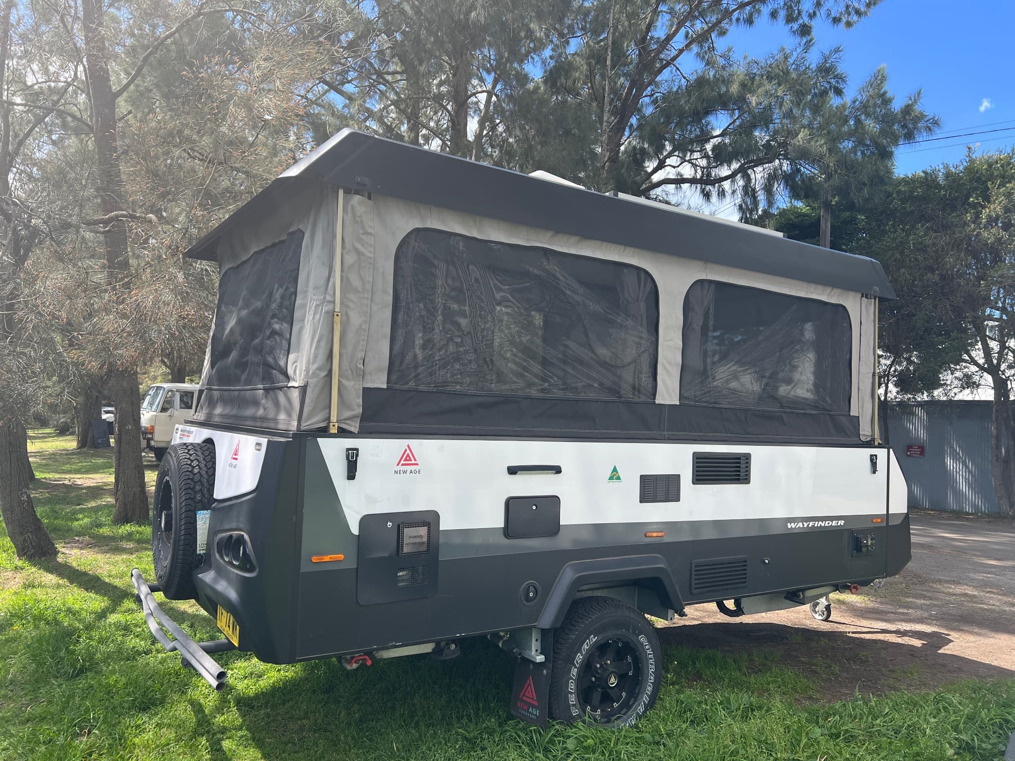 2019 New Age Caravans Wayfinder 13F