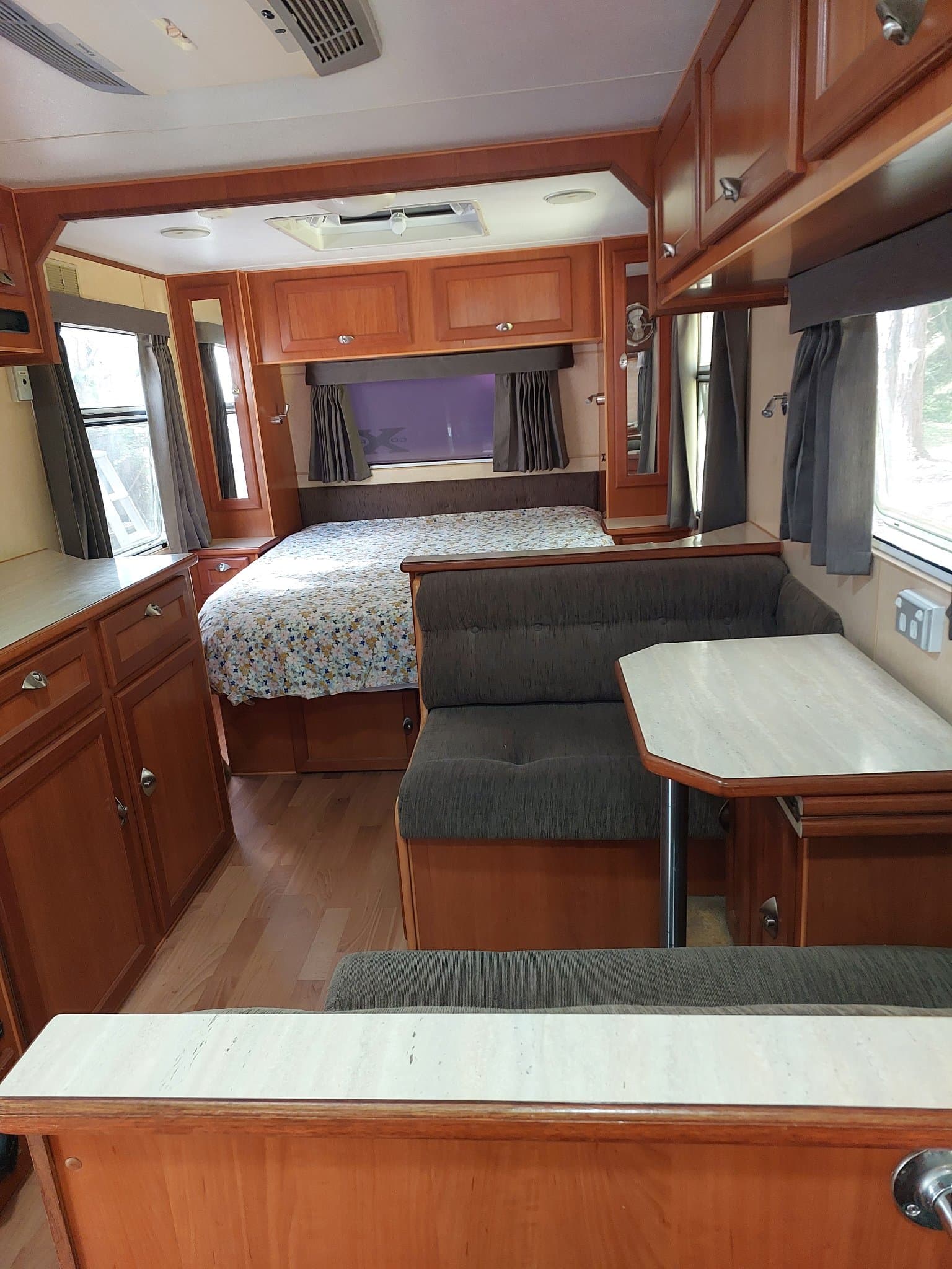 2011 Crusader Caravans X Country
