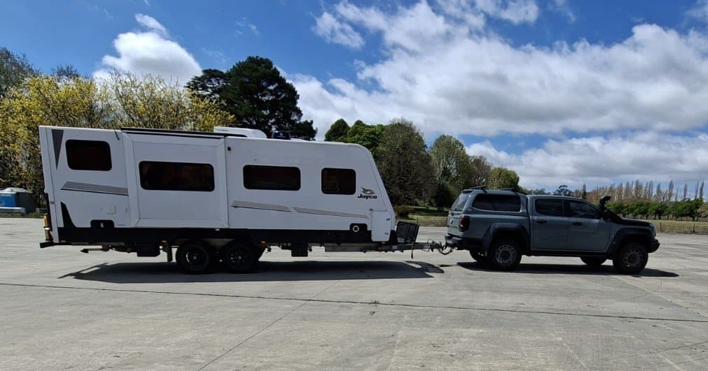 2022 Jayco Silverline 21.65-3 Outback — photo 2