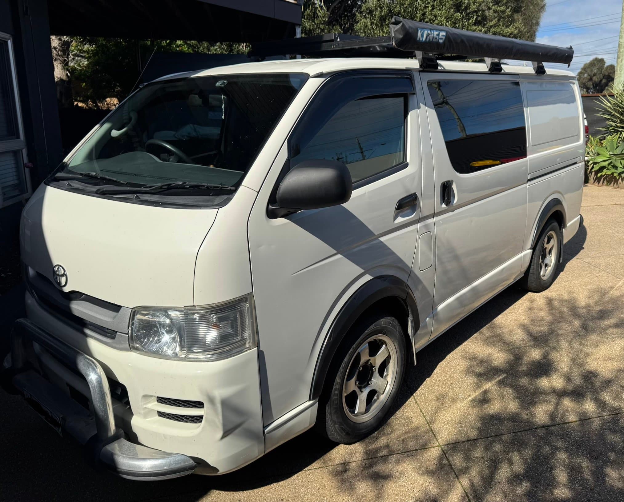 2009 Toyota HiAce
