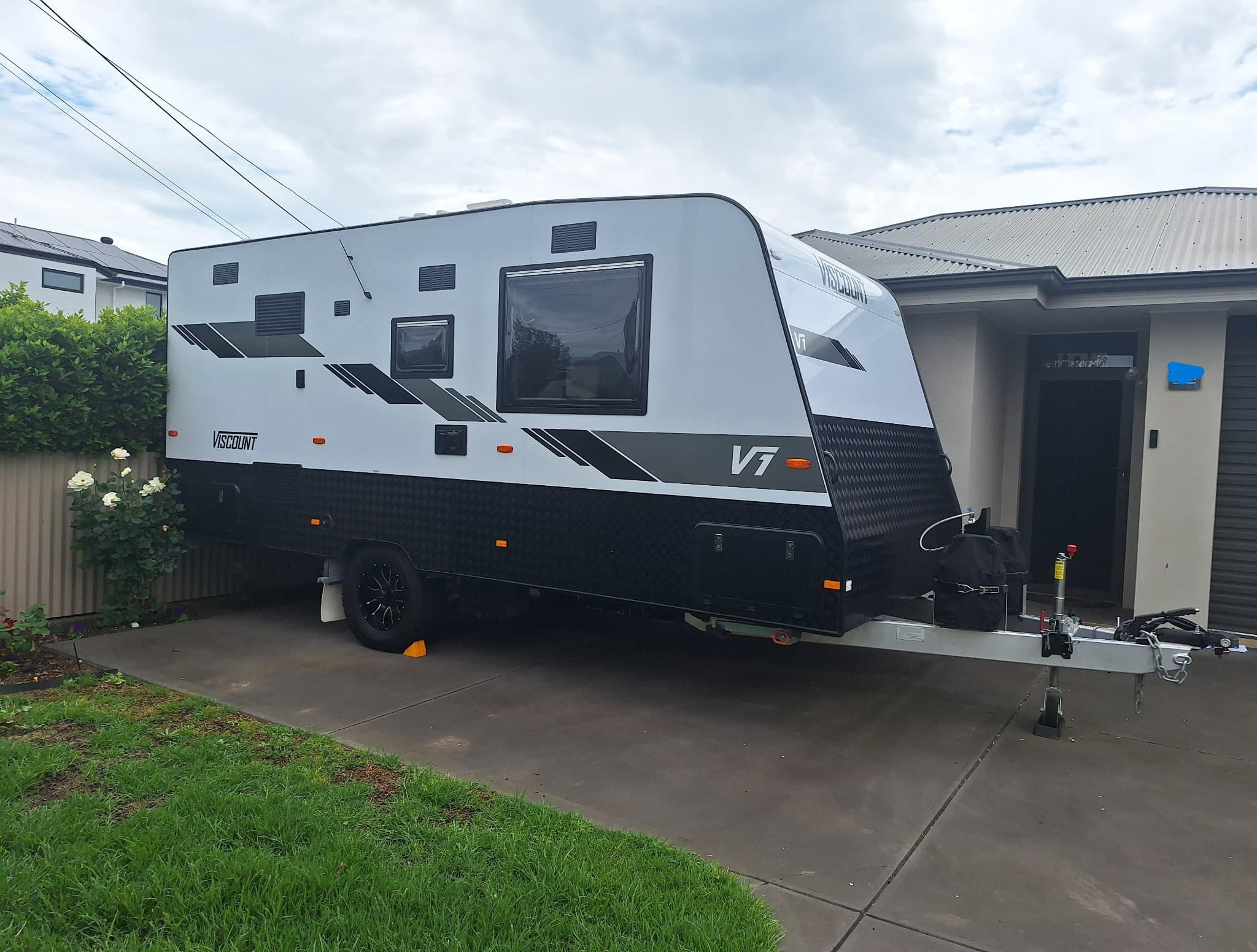 2025 Viscount Caravans V1