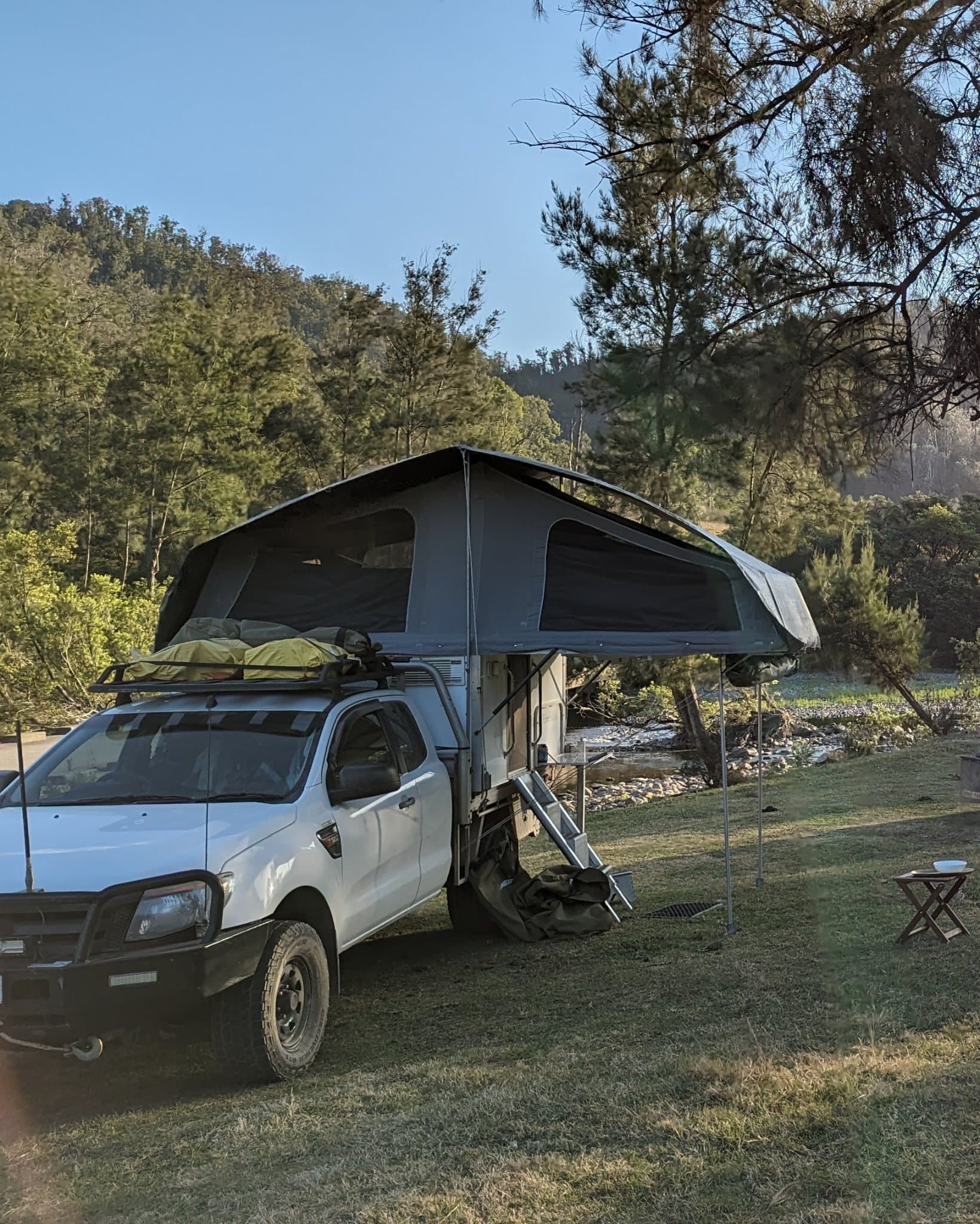 1998 Trayon Campers Seeker Trayon #39 — photo 2