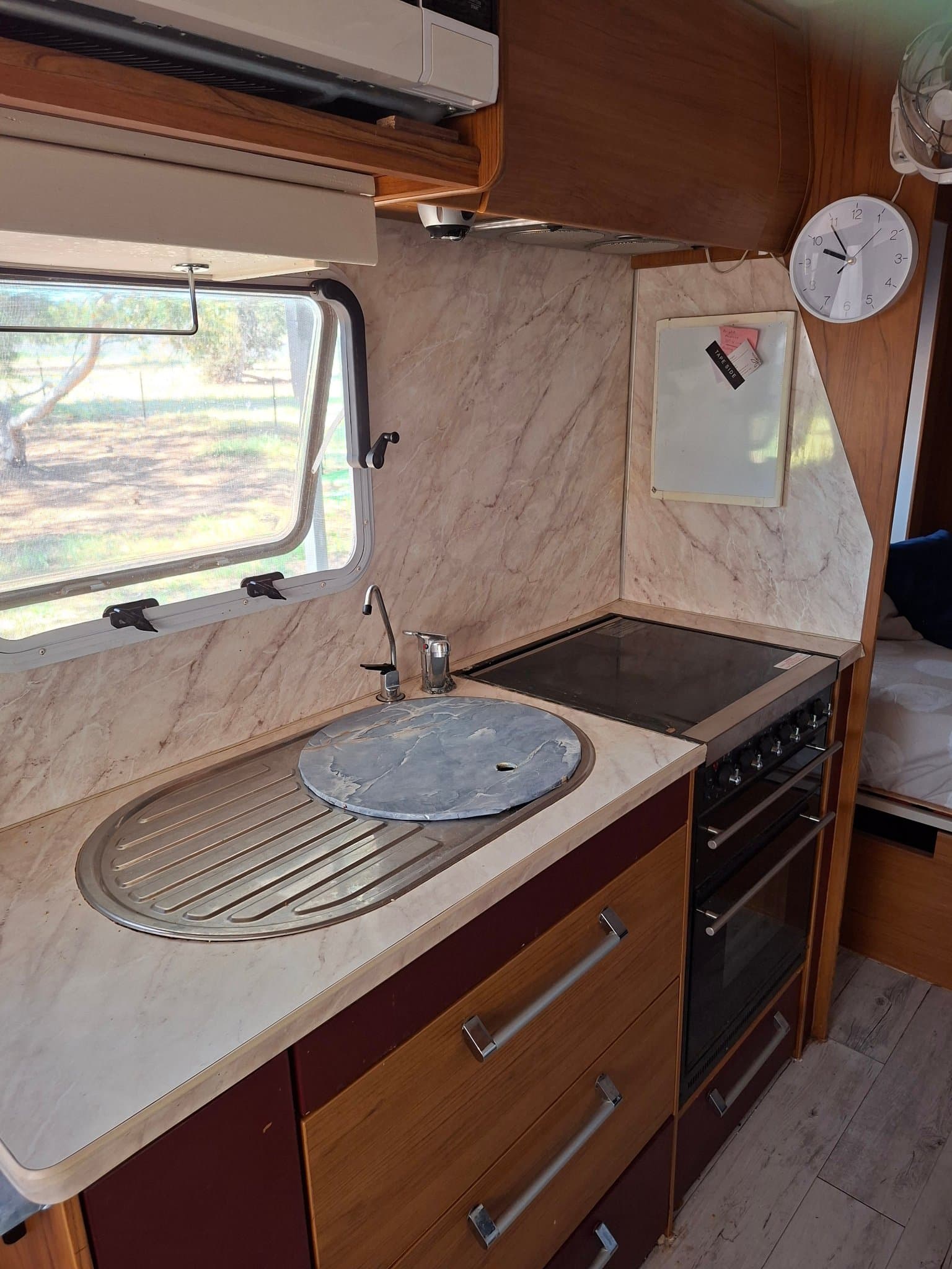 2011 Jayco Sterling — photo 2