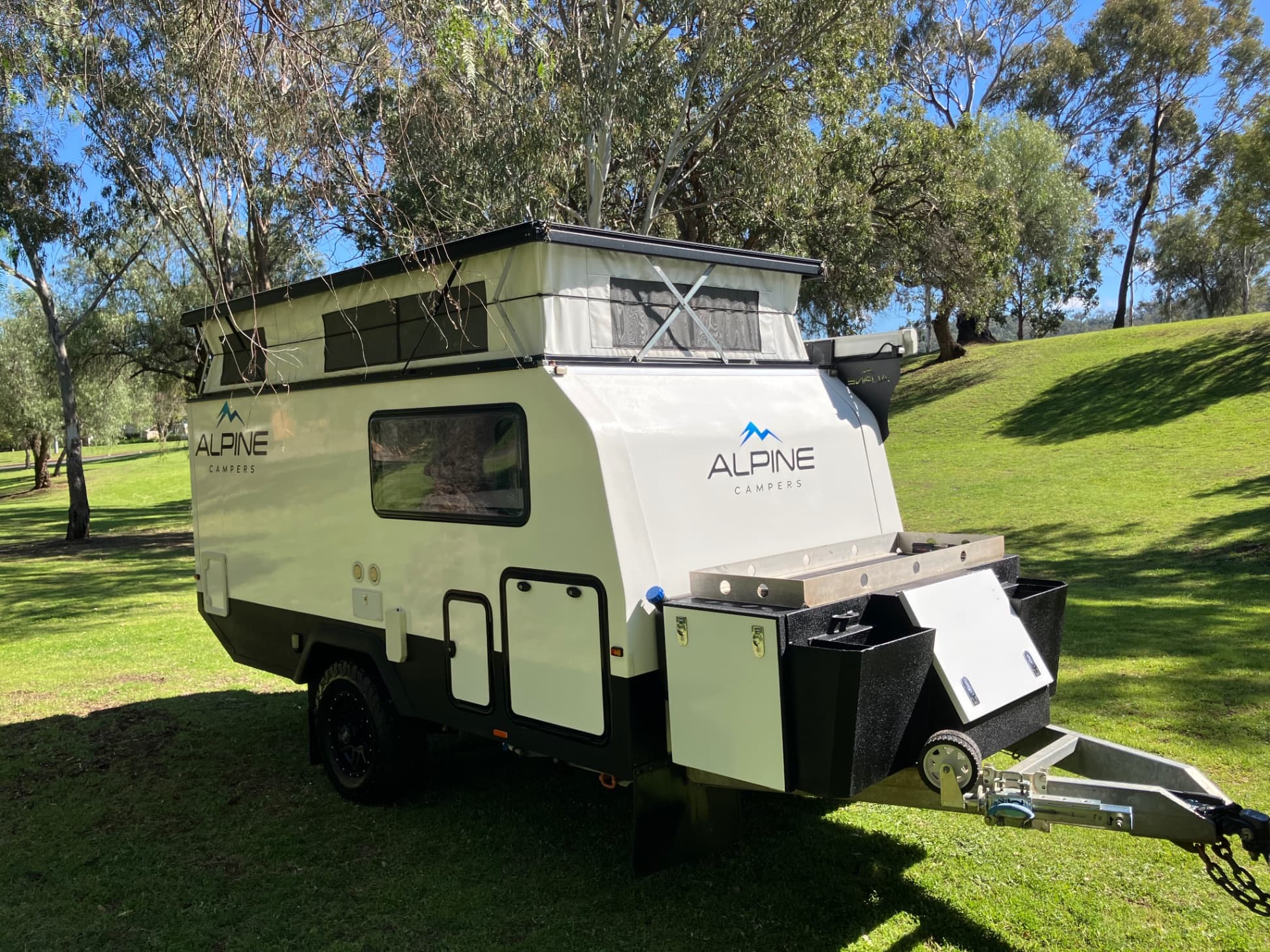 2021 Alpine Campers Alpine 13