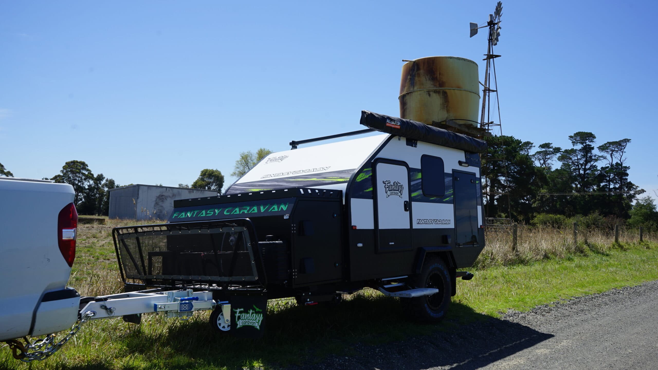 Fantasy Caravan R-Pod – 9ft Micro Off-Road Caravan