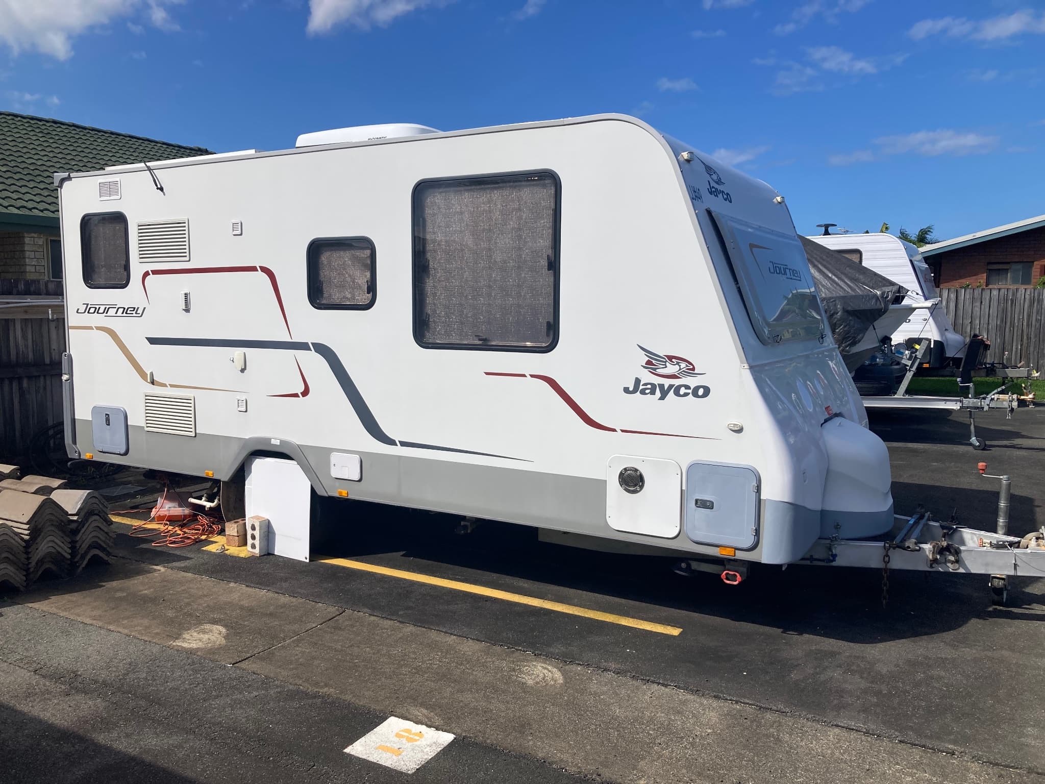 2020 Jayco Journey 16.51-3