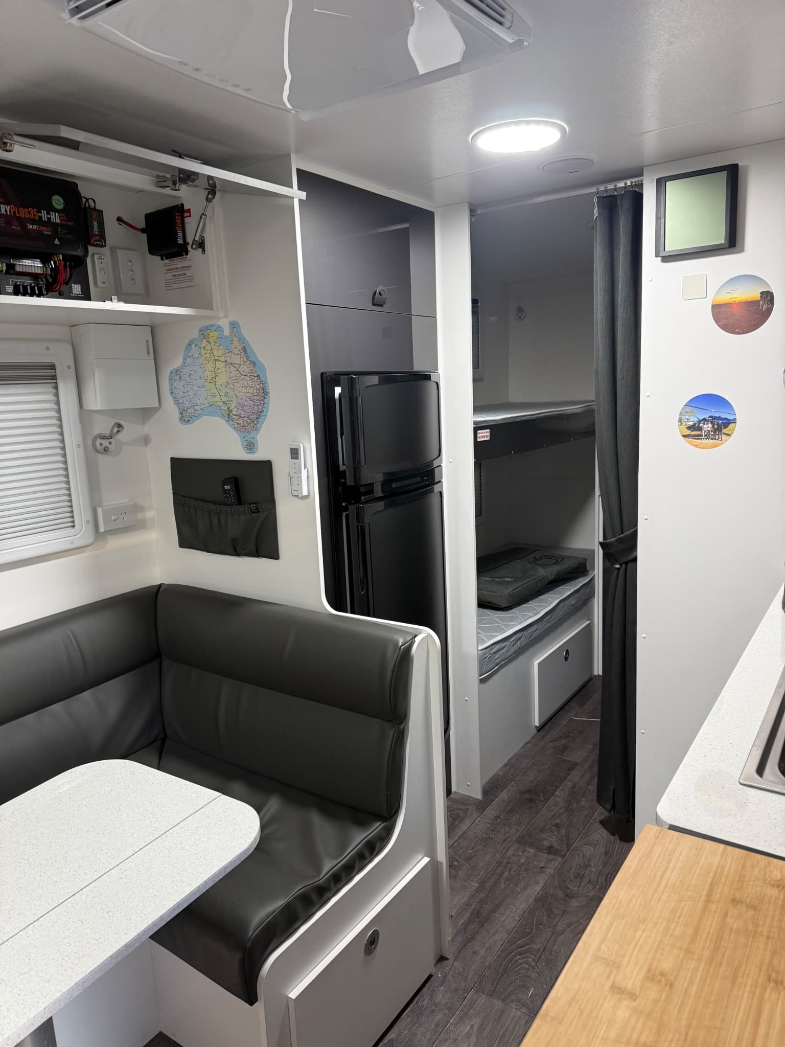 2022 New Age Caravans Road Owl 19BE Adventurer — photo 2