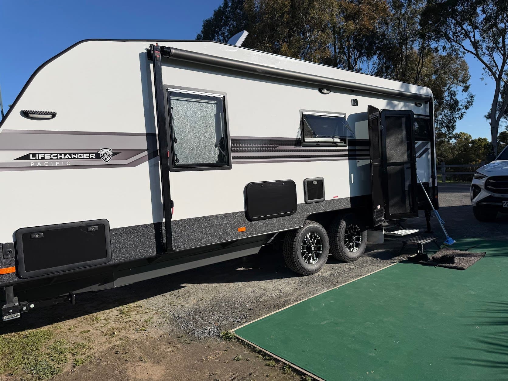 2025 Crusader Lifechanger Pacific