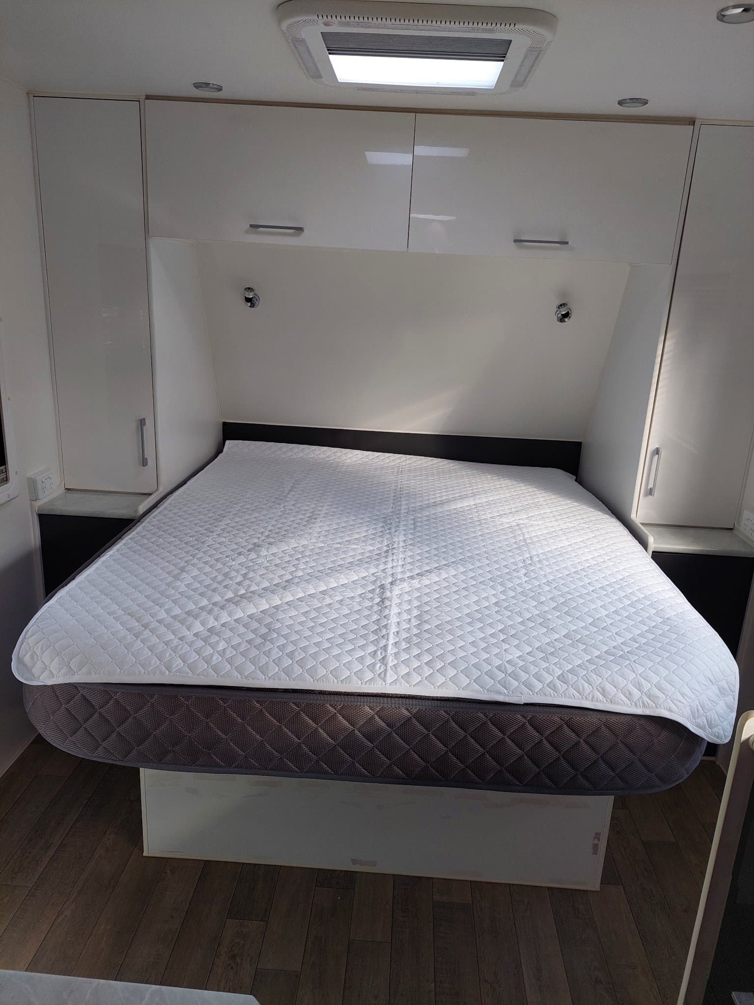2019 NextGen Streamline — photo 2