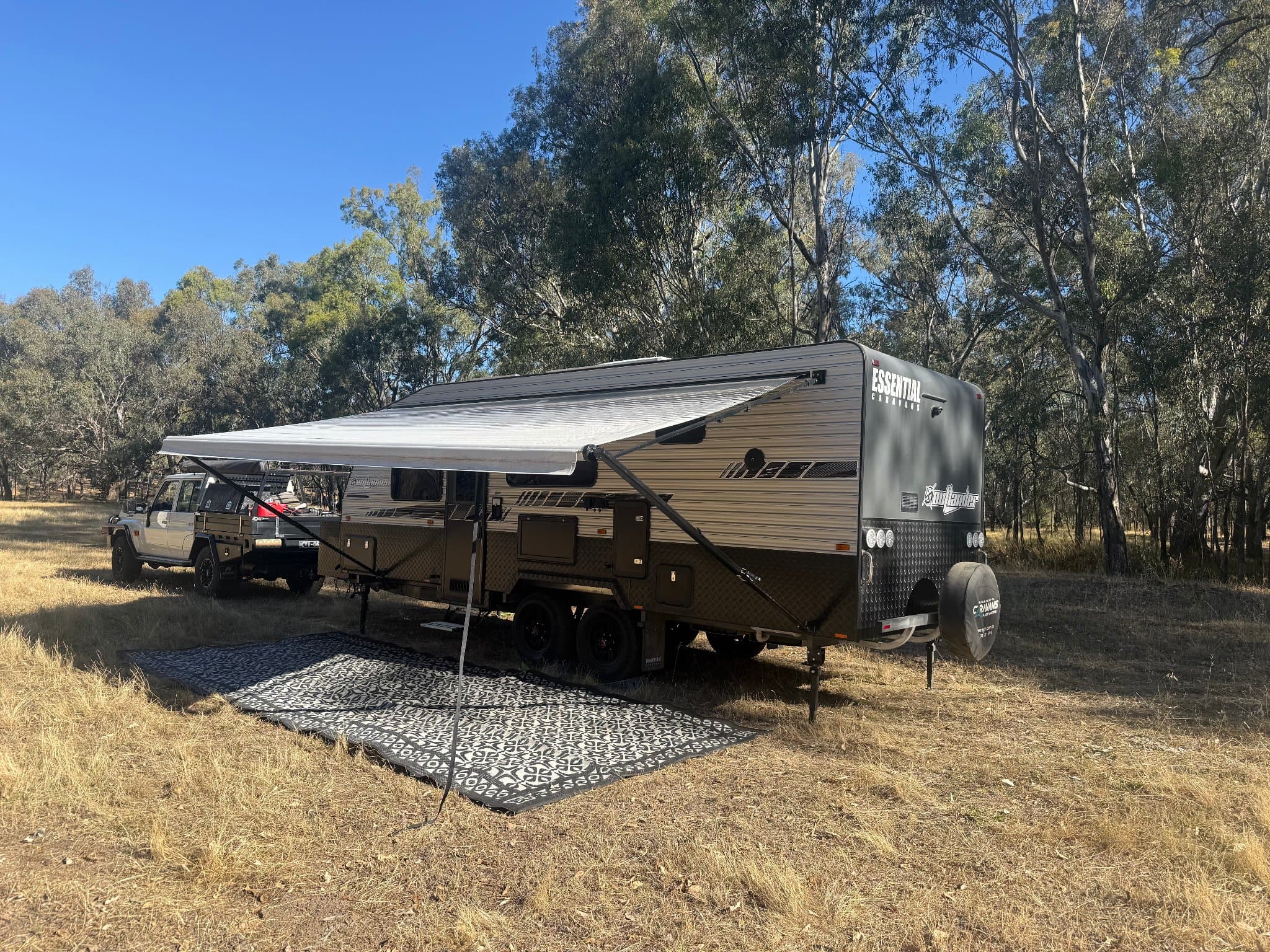 2023 Essential Caravans Outlander Off Road F2-6 21'10" — photo 2