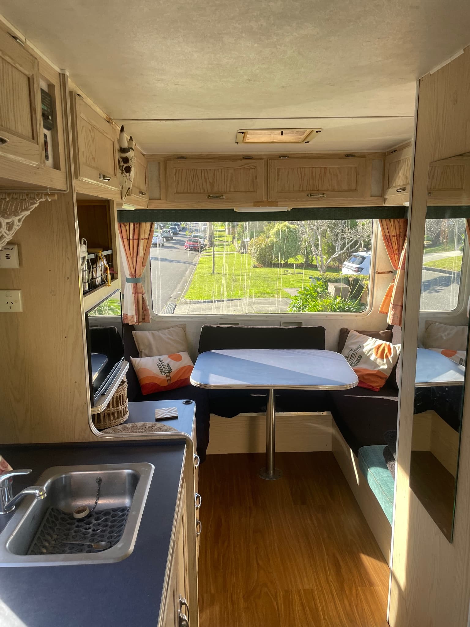 1998 Ford Transit — photo 2