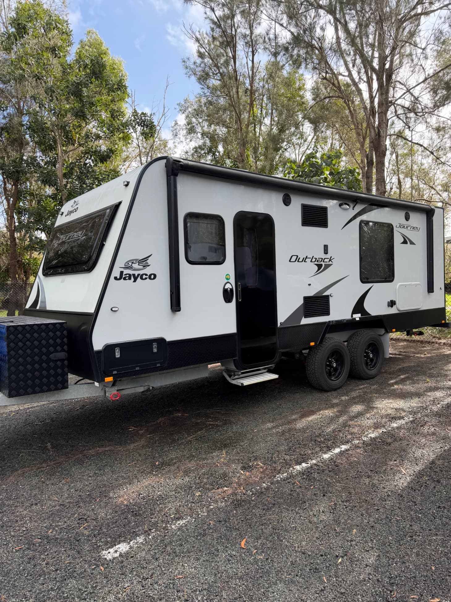 2023 Jayco Discovery 21.66-3 Outback