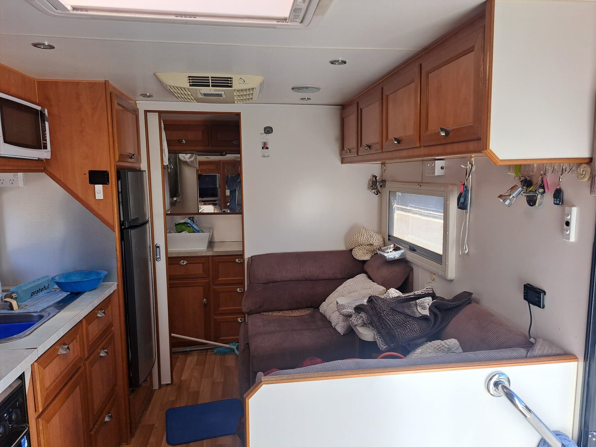 2013 JB Caravans Dreamline 19'6 Front Door Cafe — photo 2