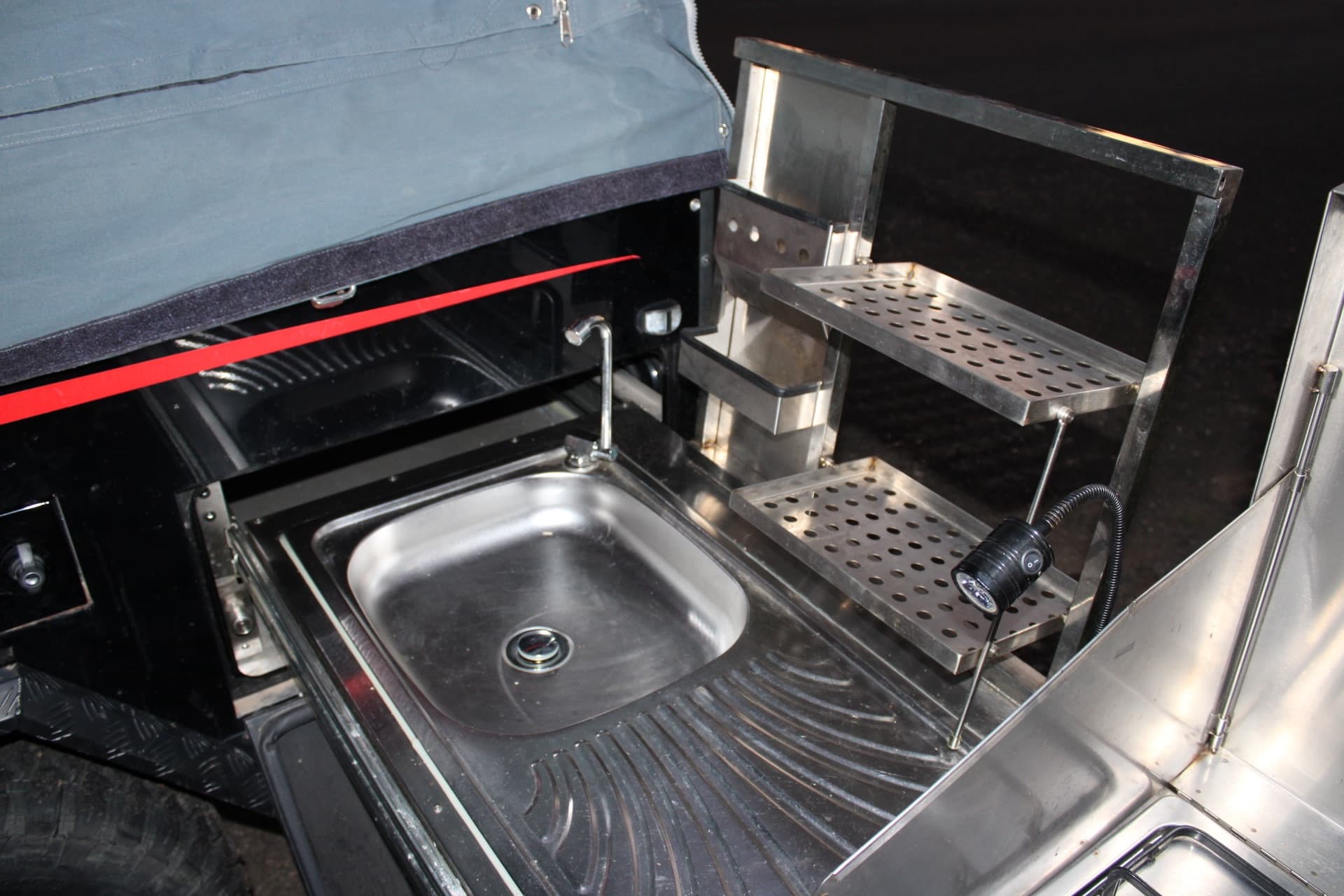 2021 Mars Campers Spirit Forward Folding Camper Trailer — photo 2