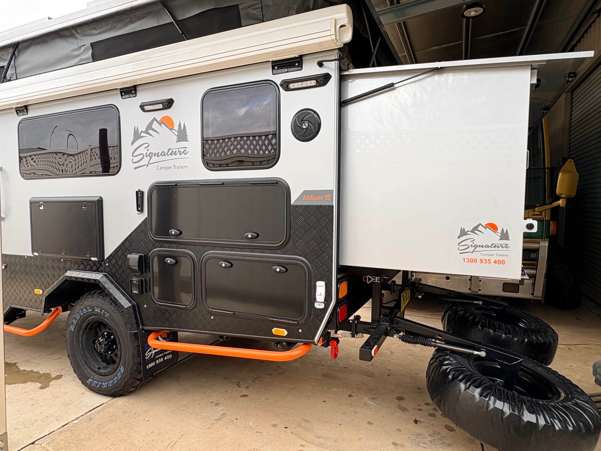 2024 Signature Camper Trailers Iridium 15s — photo 2