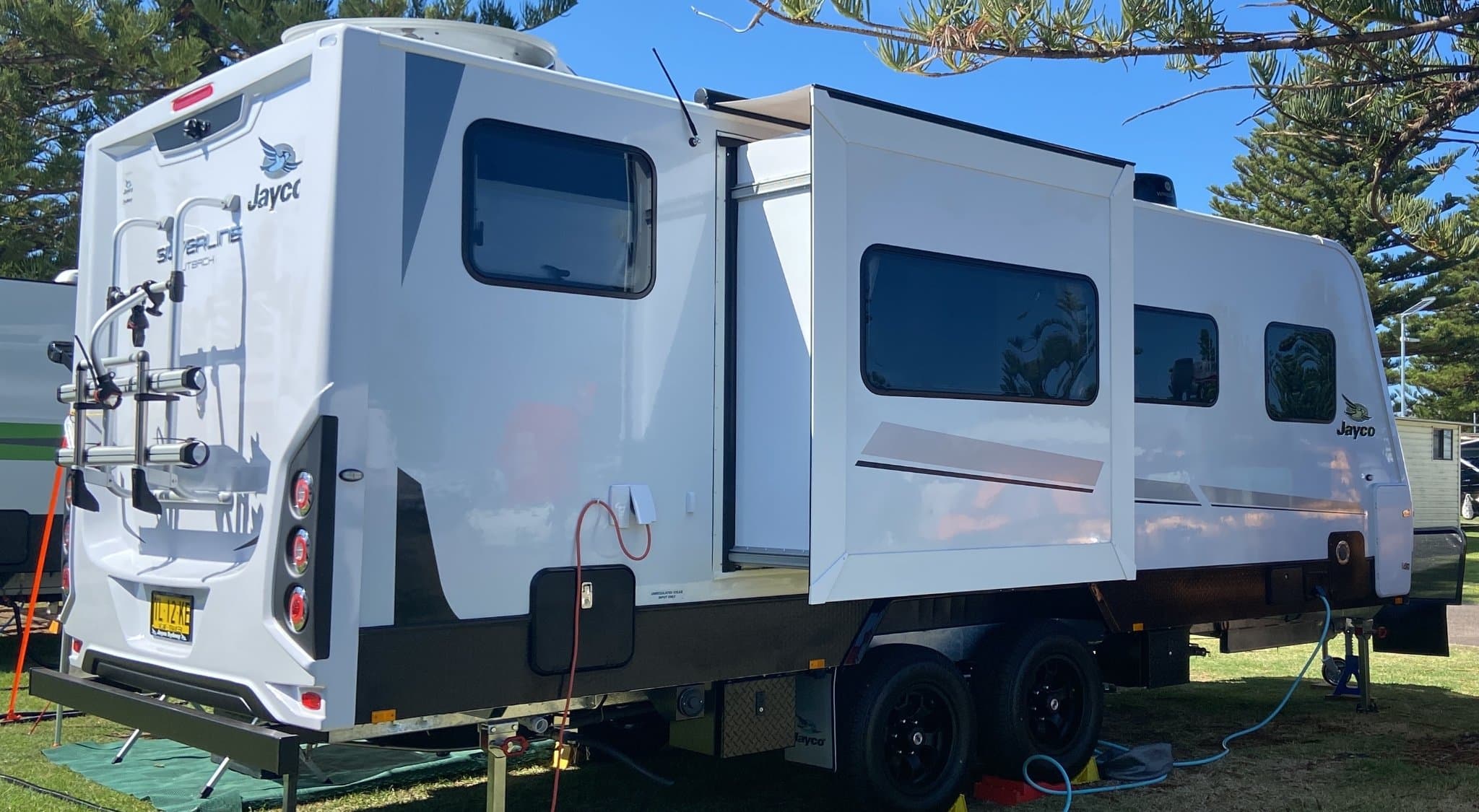 2022 Jayco Silverline 21.65-3 Outback