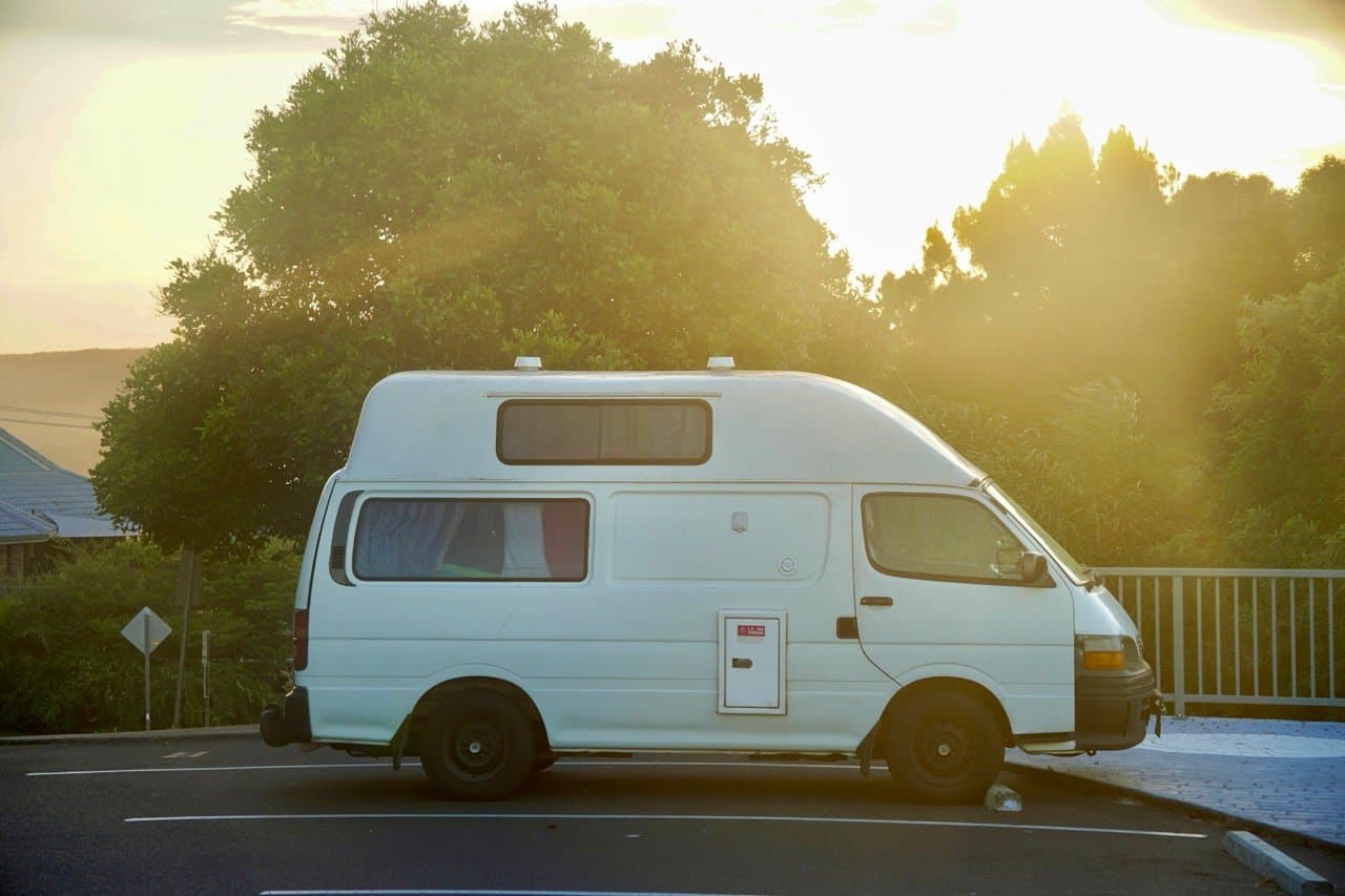2003 Toyota HiAce — photo 2