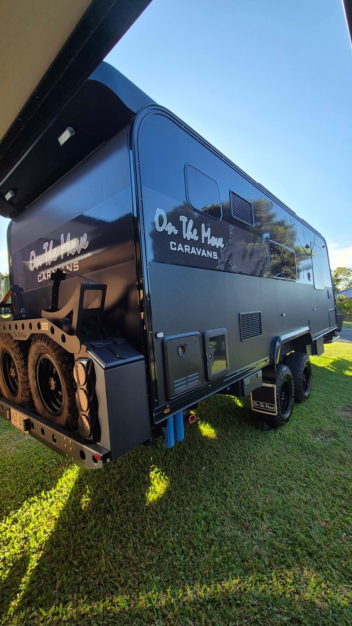 2025 On The Move Caravans 2025 Adventure 6.3 Black Edition — photo 2