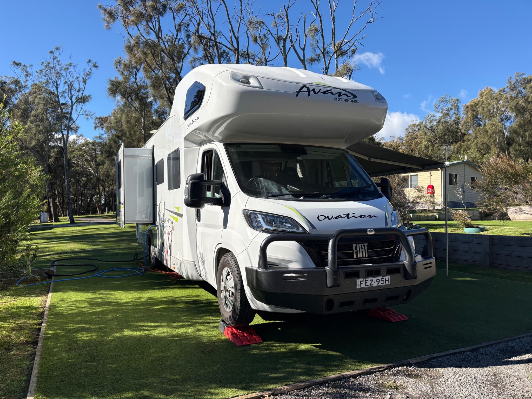 2024 Avan Ovation M7