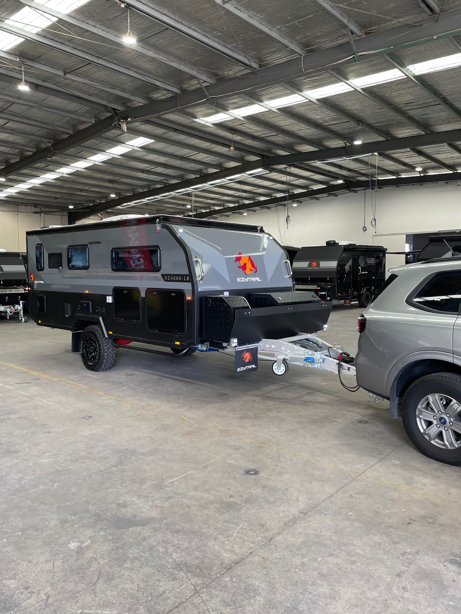 2024 EzyTrail Campers Vz4800-LR — photo 2