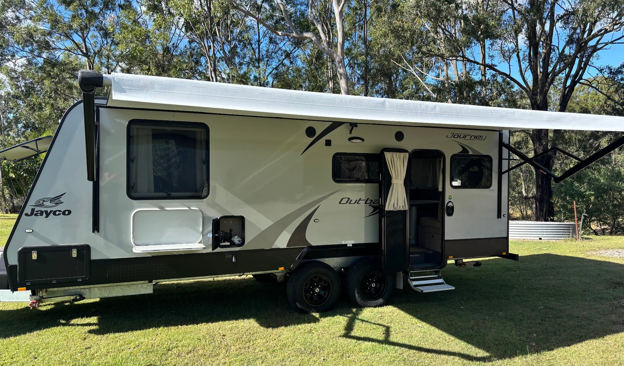 2023 Jayco Journey 22.68-3 Outback — photo 2