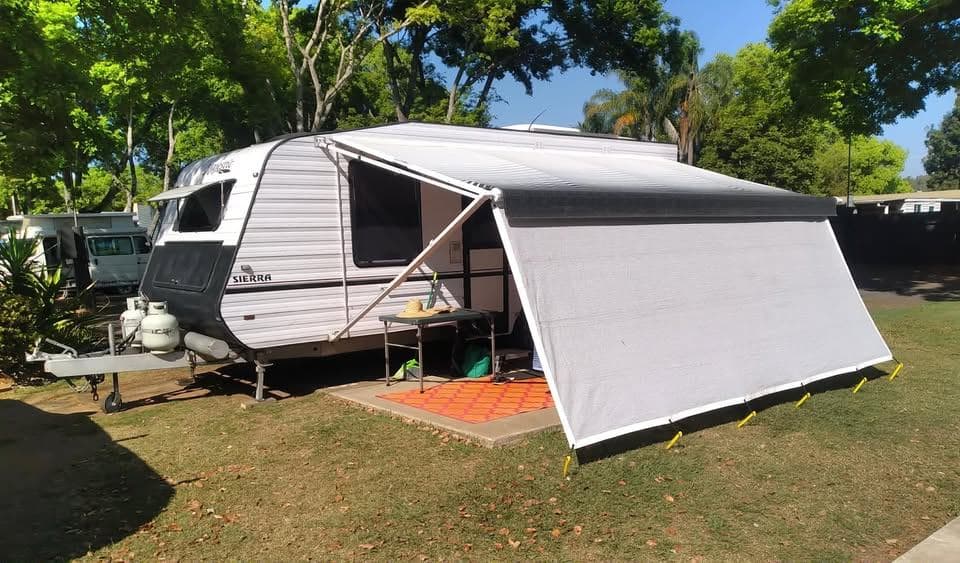 2015 Majestic Caravans Sierra 21 — photo 2