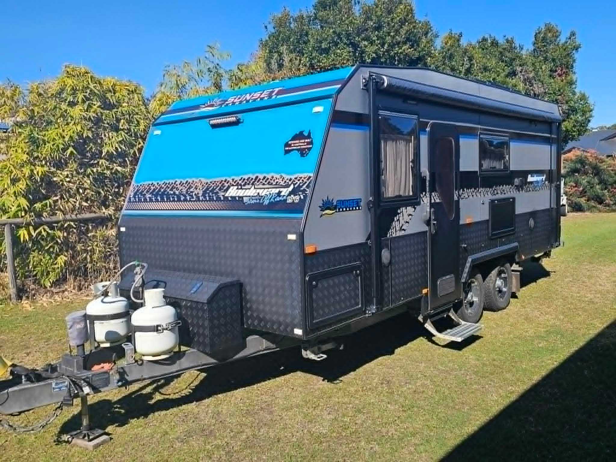 2022 Sunset Caravans Boulevard 19 '6"