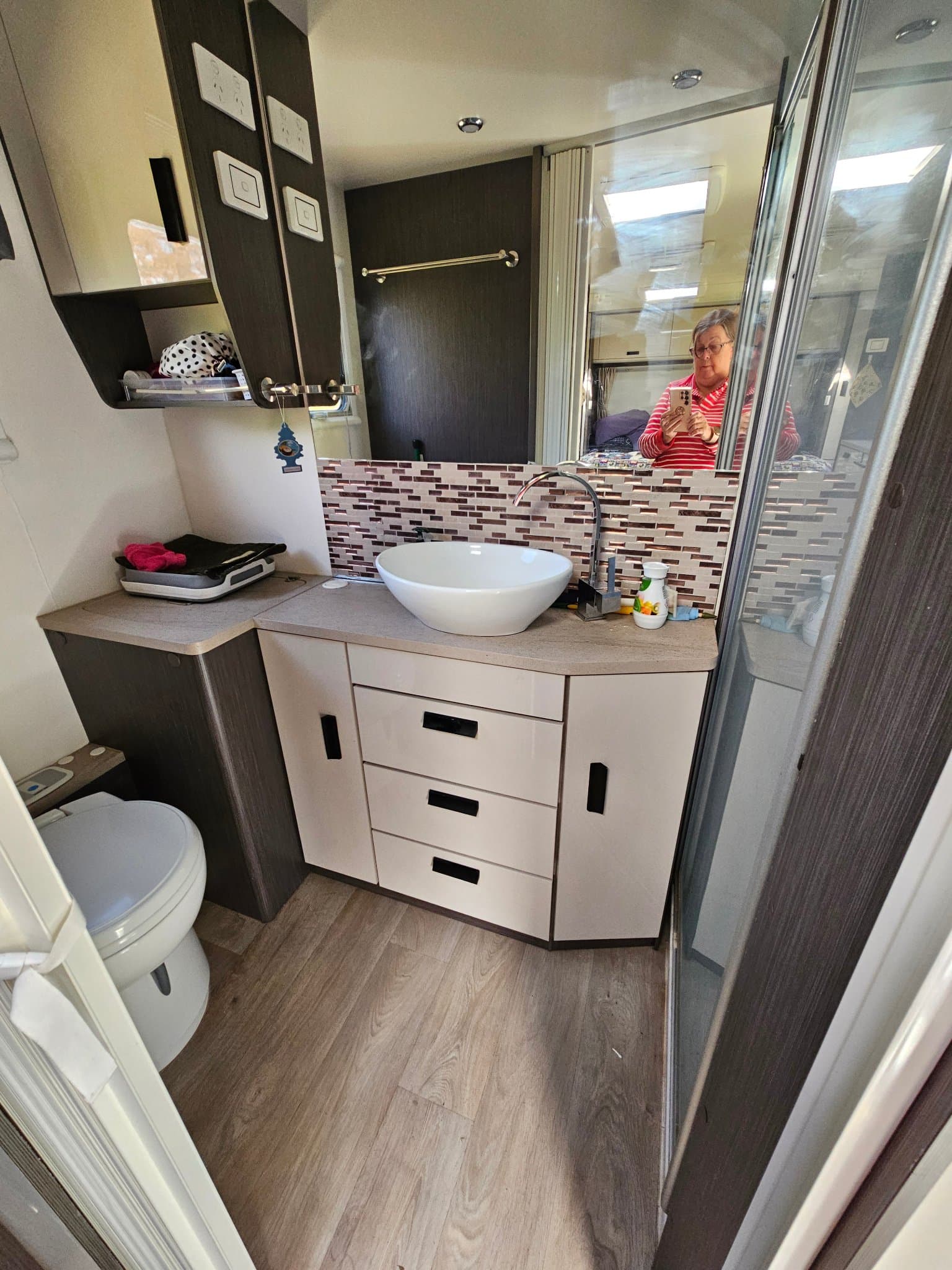 2020 Jayco Journey 19.61-2 — photo 2