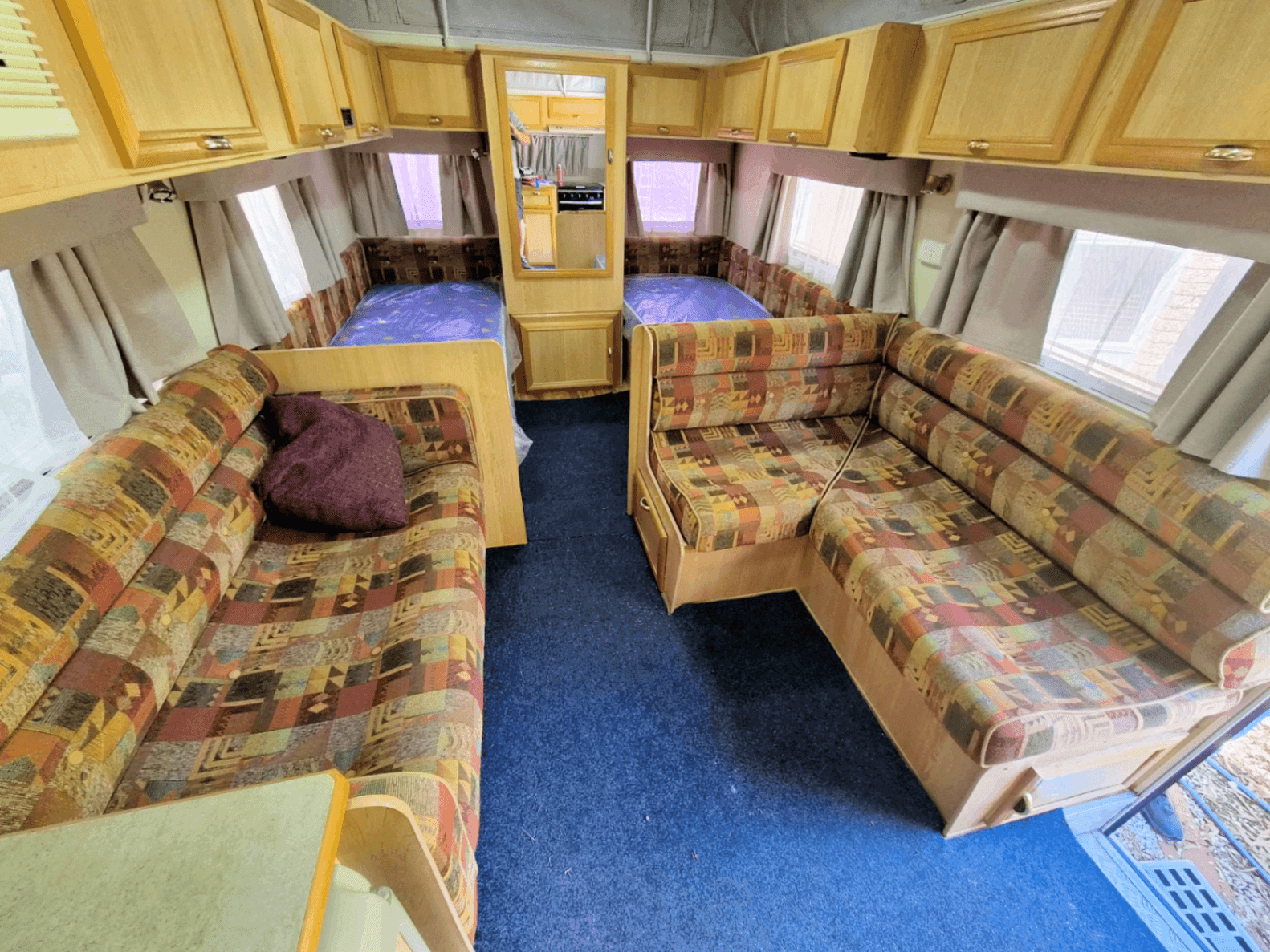 2005 Millard Caravans Horizon — photo 2