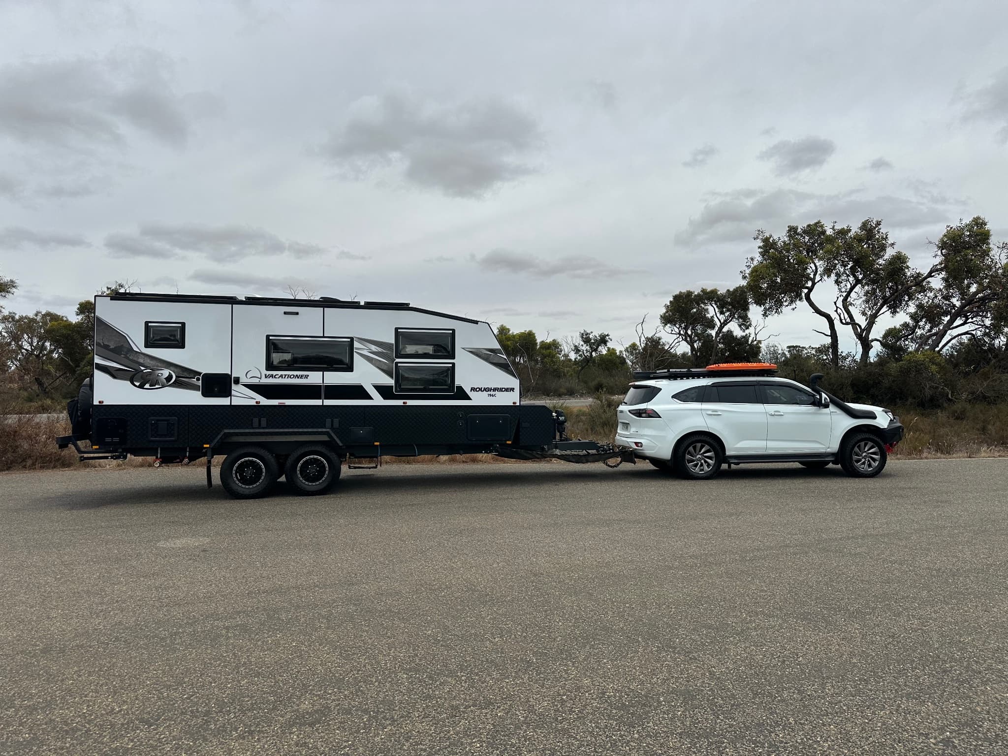2023 Vacationer Caravans Rough Rider Couple 196R and 196C