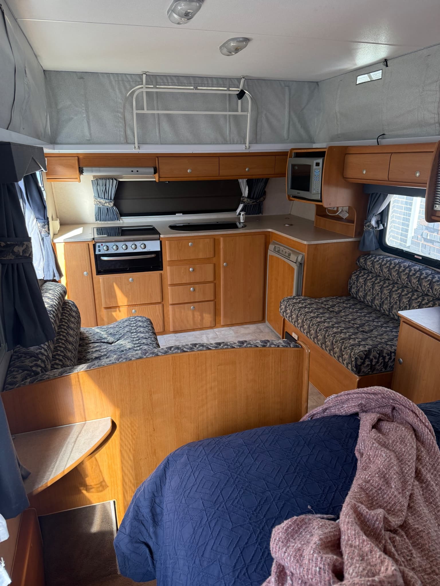 2006 Jayco J-Series — photo 2