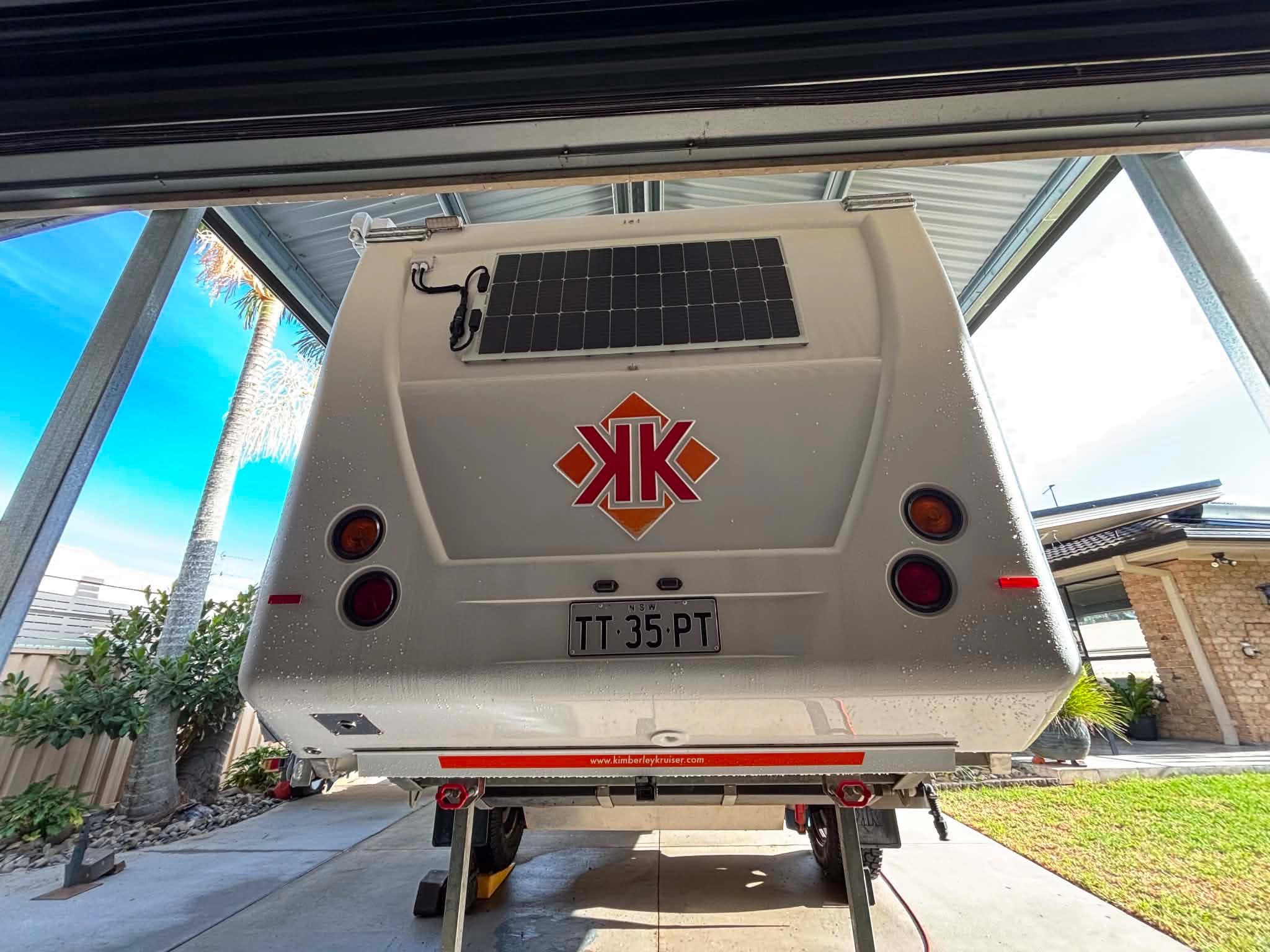 2017 Kimberley Kampers Kruiser E-Class — photo 2