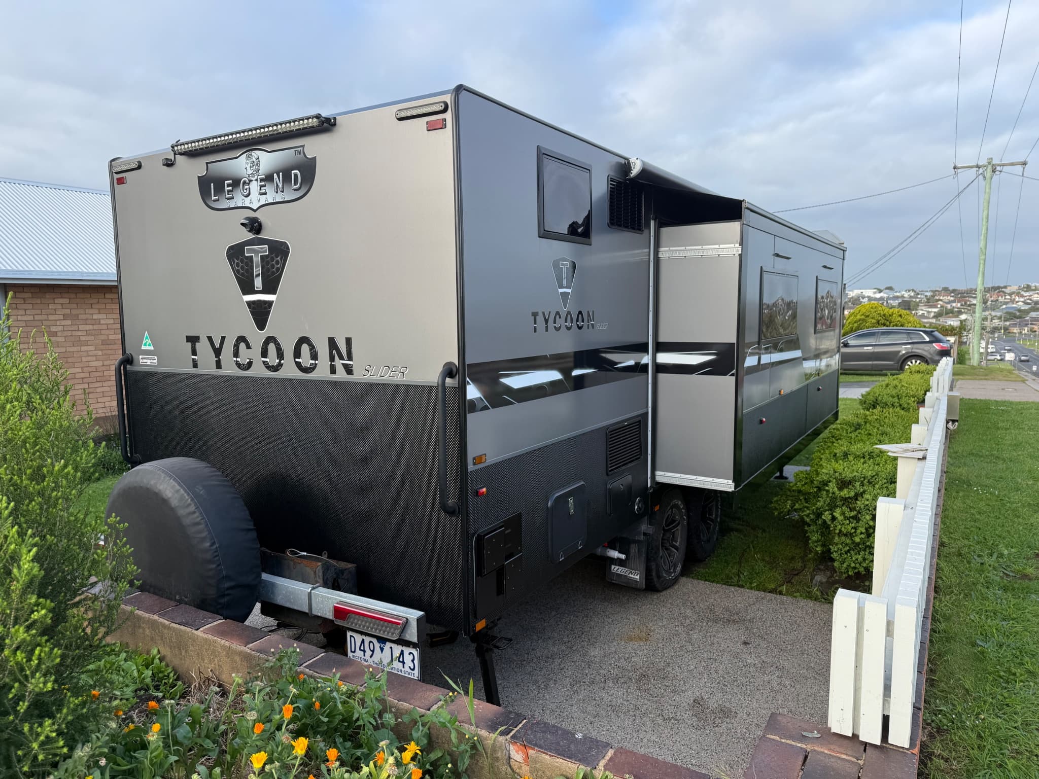 2022 Legend Caravans Tycoon Slider — photo 2