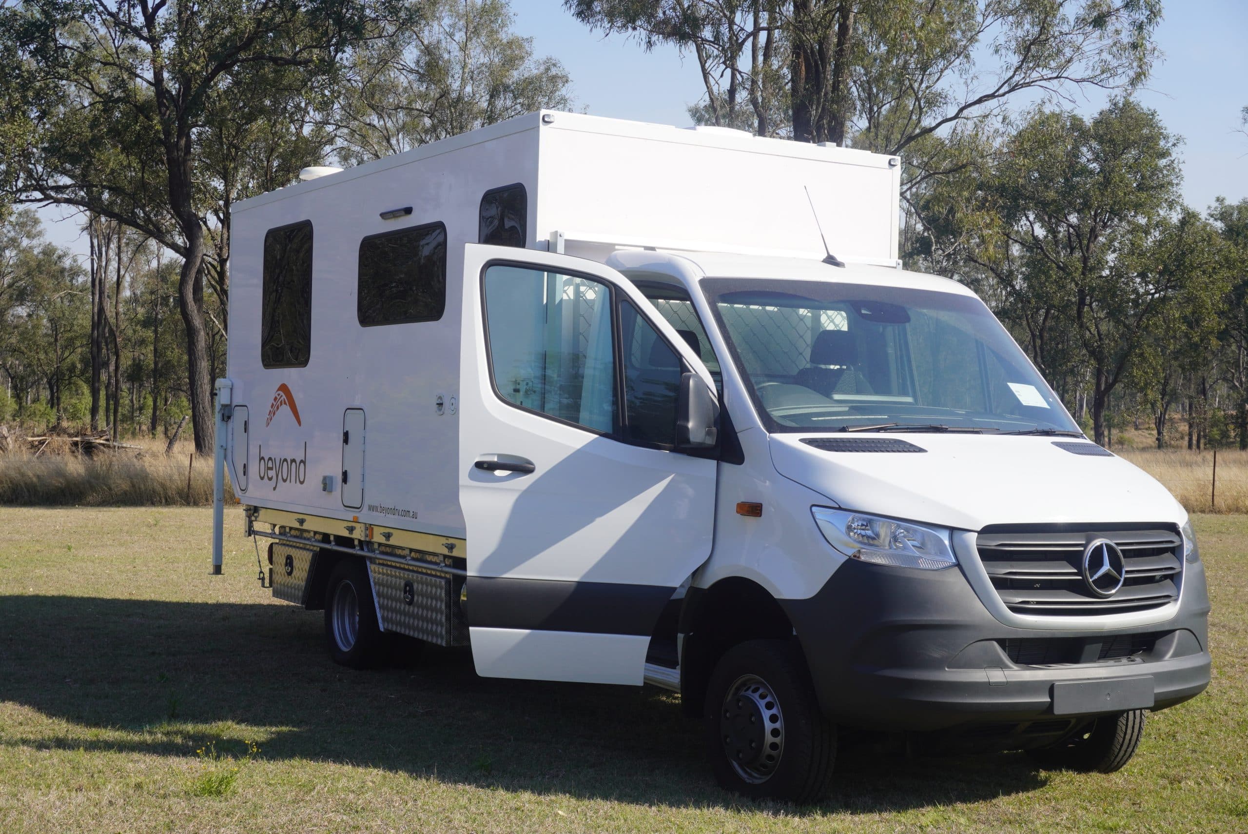 2025 Beyond RV Sprinter 4.7m Motorhome
