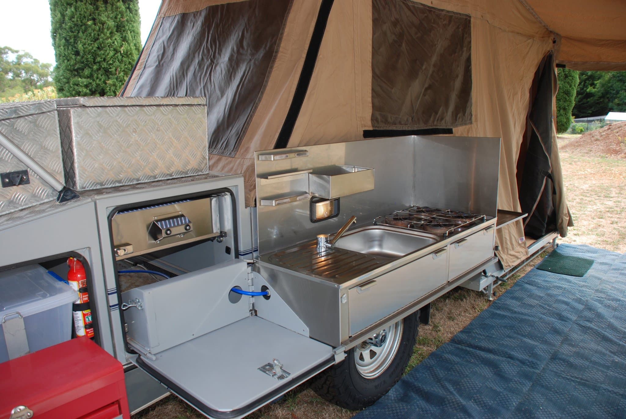 2009 Swag Camper Trailers Rover — photo 2