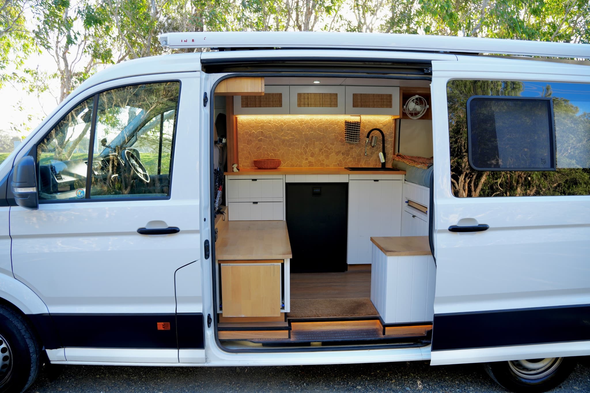2023 Volkswagen Crafter 50 — photo 2